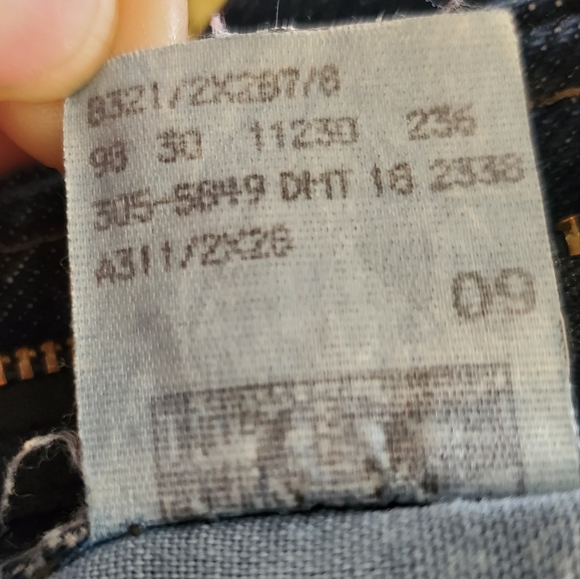 Size 12 Petite Vintage 80's Lee High-waisted Mom Jeans with pleats - Picture 7 of 9